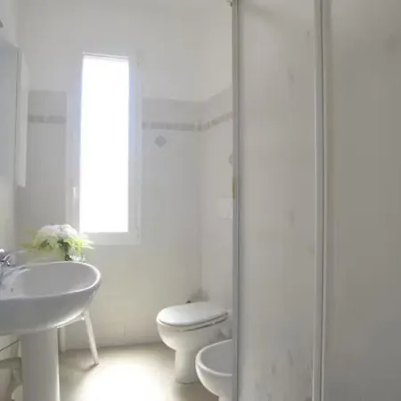 Casa Silvana Town Center * Σαν Ρέμο
